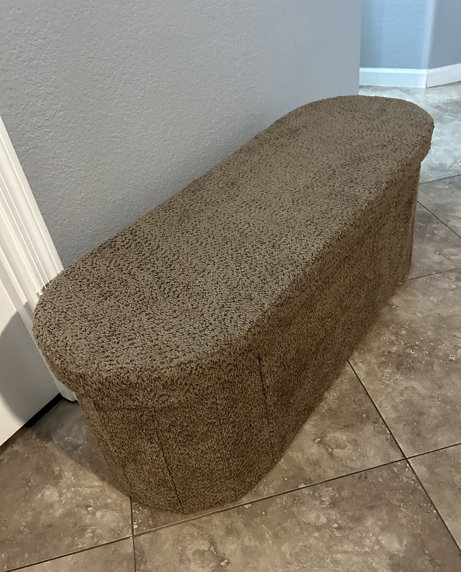 (NEW) 43” Wide Folding Ottoman Bench