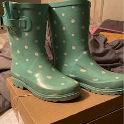 Girls Size 1 Rain Boots