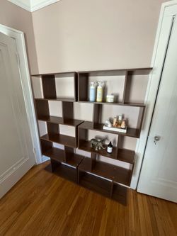 Geometric bookshelf (2)
