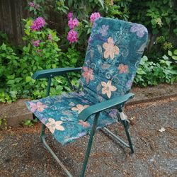 Folding Lawn Chairs