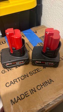 M12 red lithium batteries