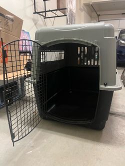 Petmate Ultra Vari Kennel – Large/XL Heavy-Duty Dog Crate
