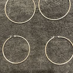 hoop earrings assorted sizes