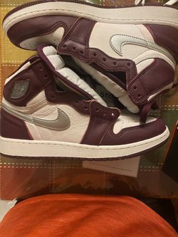 Nike Jordan 1 Highs