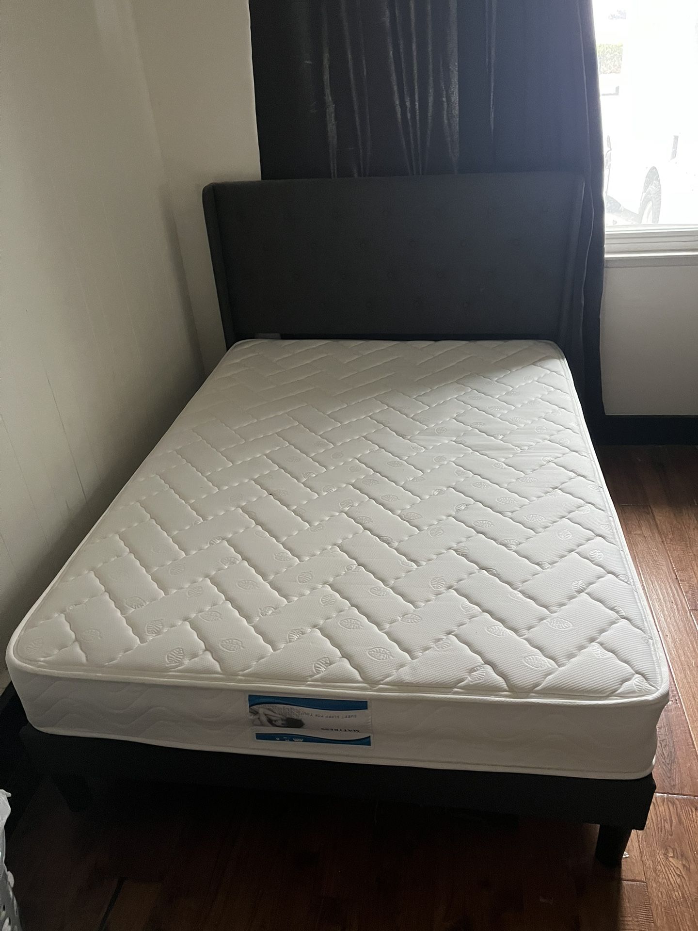 Twin Bed