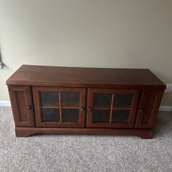 TV Stand / Entertainment Center