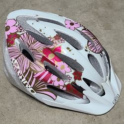 Giro Helmet - Women/Adult S/M