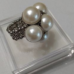 Silver & Pearl Look Stretchy Ring