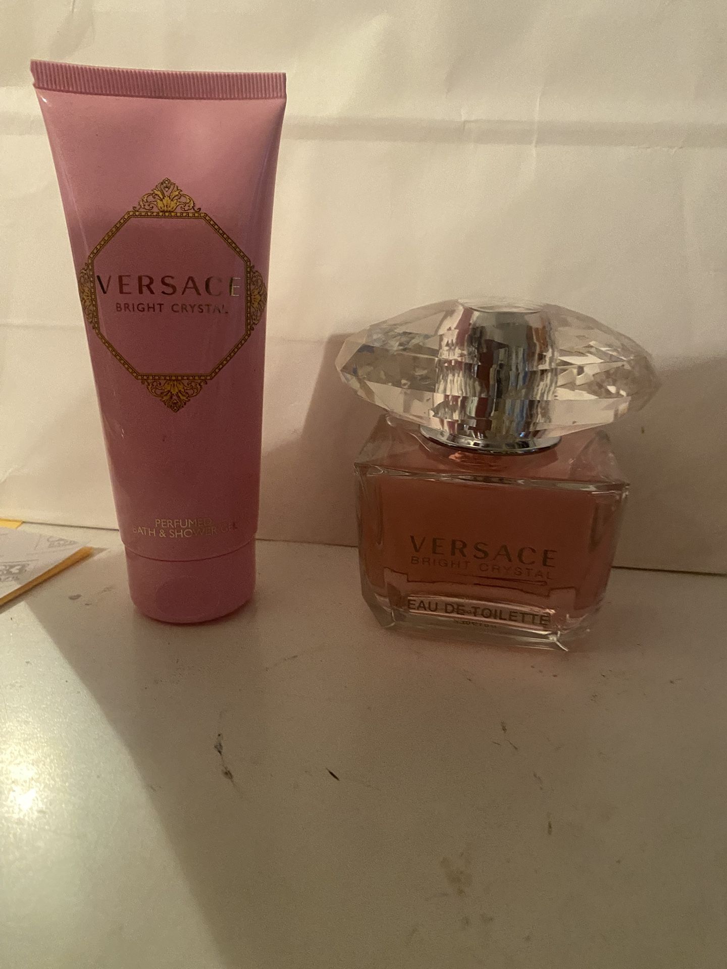 Versace Bath Shower. And. Perfume De Toilette. 3.4.