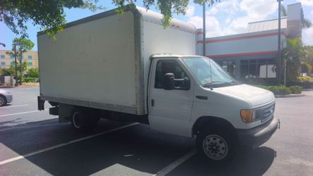 04 Ford box truck