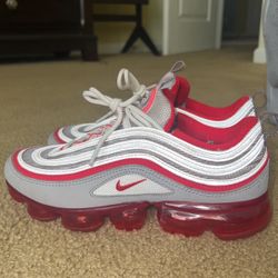 Nike vapormax 97 size 7 2025