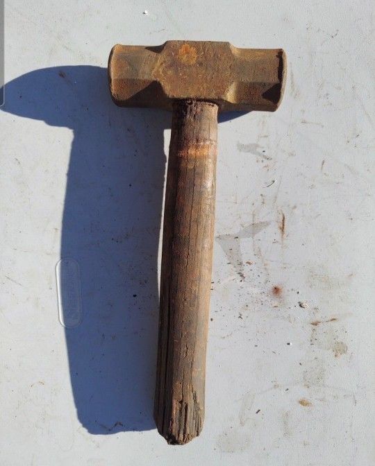 Vintage Blacksmith Iron 2-3 lb. sledge hammer