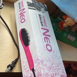 Ionic Heated Straightener Brush Neo