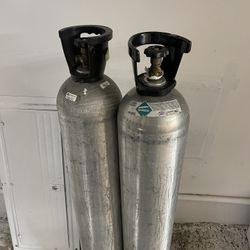 Co2 Tanks 