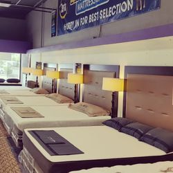 Simmons Beautyrest Mattress!!