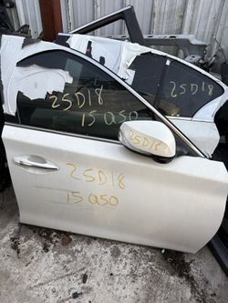 2015 Infiniti Q50 Right Front Door For Sale 