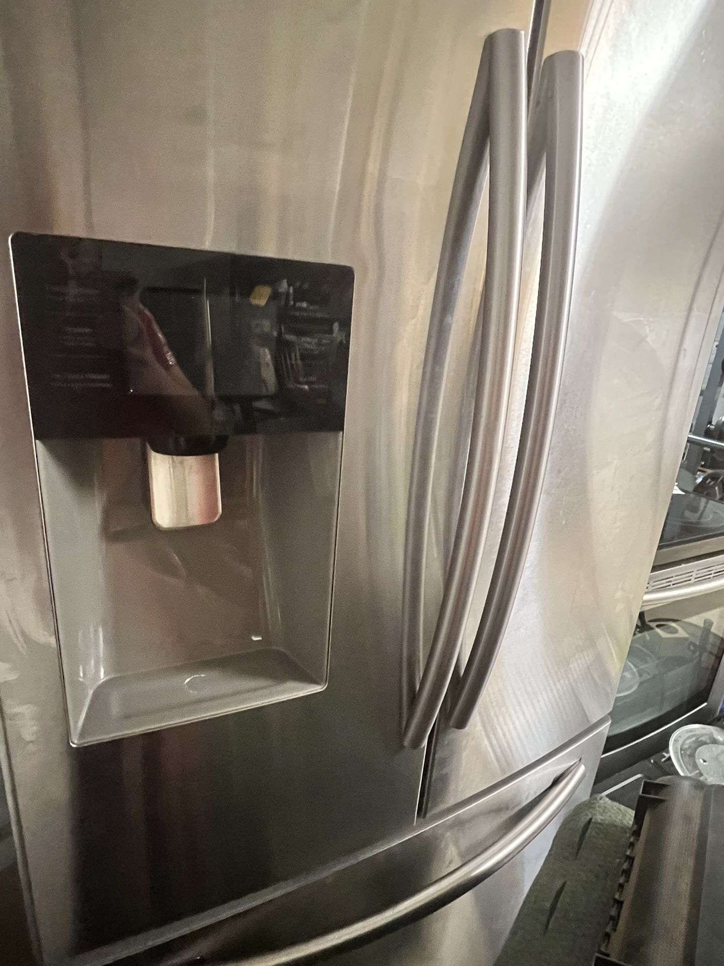 Kitchen Samsung Appliances