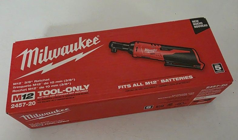 NEW Milwaukee M12 12V Lithium-Ion Cordless 3/8 in. Ratchet (Tool-Only)