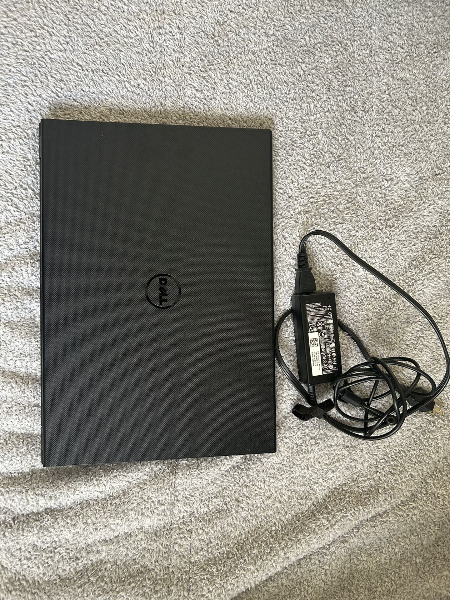 Dell Inspiron 15 3000 – i3, Touchscreen, 500GB HDD