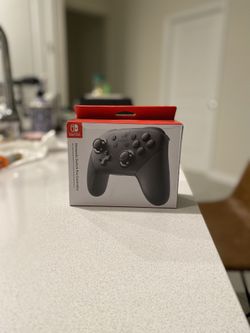 Nintendo Switch Pro Controller(Brand New/SEALED)