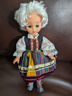 Vintage Folk Costume Doll with Working Sleep Eyes