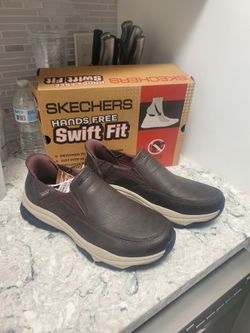 Skechers Men's Shoes Skechers Izaiah Hands Free Swift Fit Slip-On Sneaker size 10.5