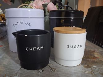 Storage for Coffee & tea containers