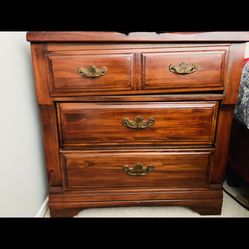 Bedroom/Living room Set (7 Pieces)