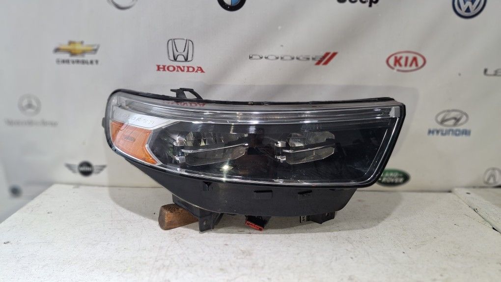2020-2024 FORD EXPLORER LED HEADLIGHT RIGHT PASSENGER SIDE OEM