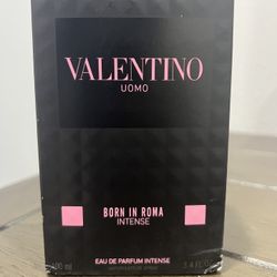 Valentino Born In Roma Intense 