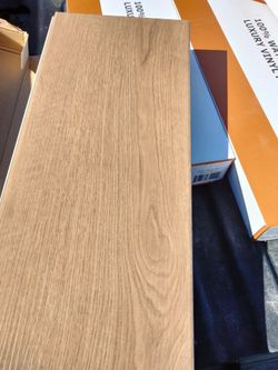 350 Sq.Ft. 10 Mil LVP (Luxury Vinyl Plank) Flooring - Underlayment Padding Attached (Caramel Color)