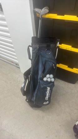 Cleveland Golf Stand Bag with Clubs