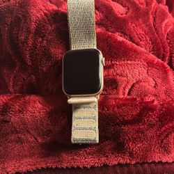 Apple Watch Series 4 