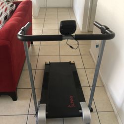 Sunny Health & Fitness St-T1407M Foldable Manual Walking Treadmill 