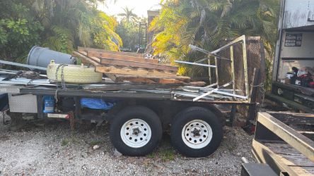 Trailer
