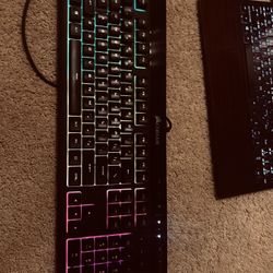 Gaming Keyboard - Corsair K55 RGB Pro