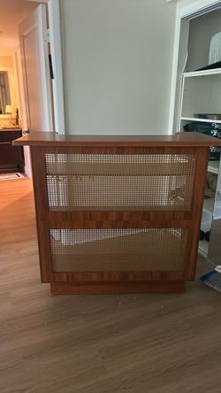Brand new standing bar