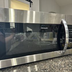 Frigidaire microwave 
