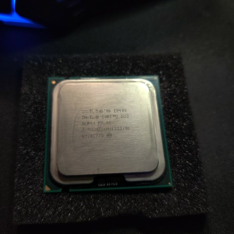 Intel CPUs & Desktop RAM.