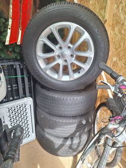 P265/60R18 Tires with Jeep rims