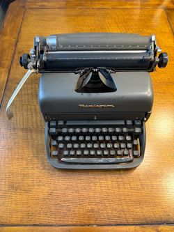 Vintage Remington Typewriter