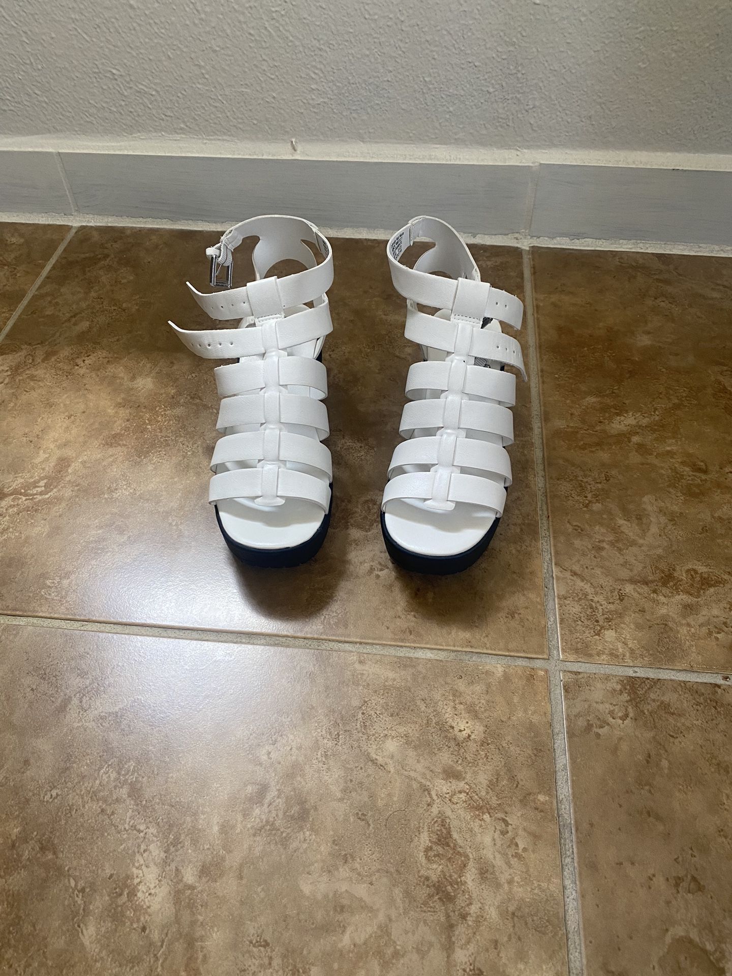 Women’s Sandals