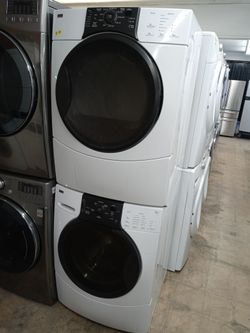 Kenmore HE3 stackable front load washer and dryer set - Free delivery