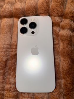 White iPhone 16 Pro – 512GB – Unlocked