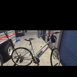 Nice Swing Cruiser Women’s Bike 28”