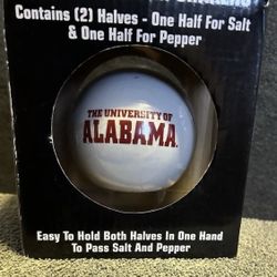Alabama Crimson Tide Salt and Pepper Shakers - New