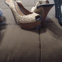 Name Brand - Dress Shoes/Heels/Wedge/ Women's Shoes