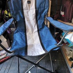 MAC sport chair