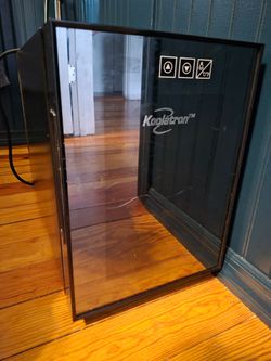 Koolatron 6 bottle wine fridge