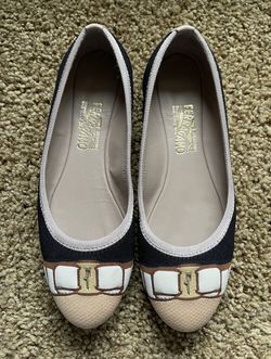 Salvatore Ferragamo women’s BLUE WITH CREAM ballet flat shoes size 6 1/2 B $340.00
